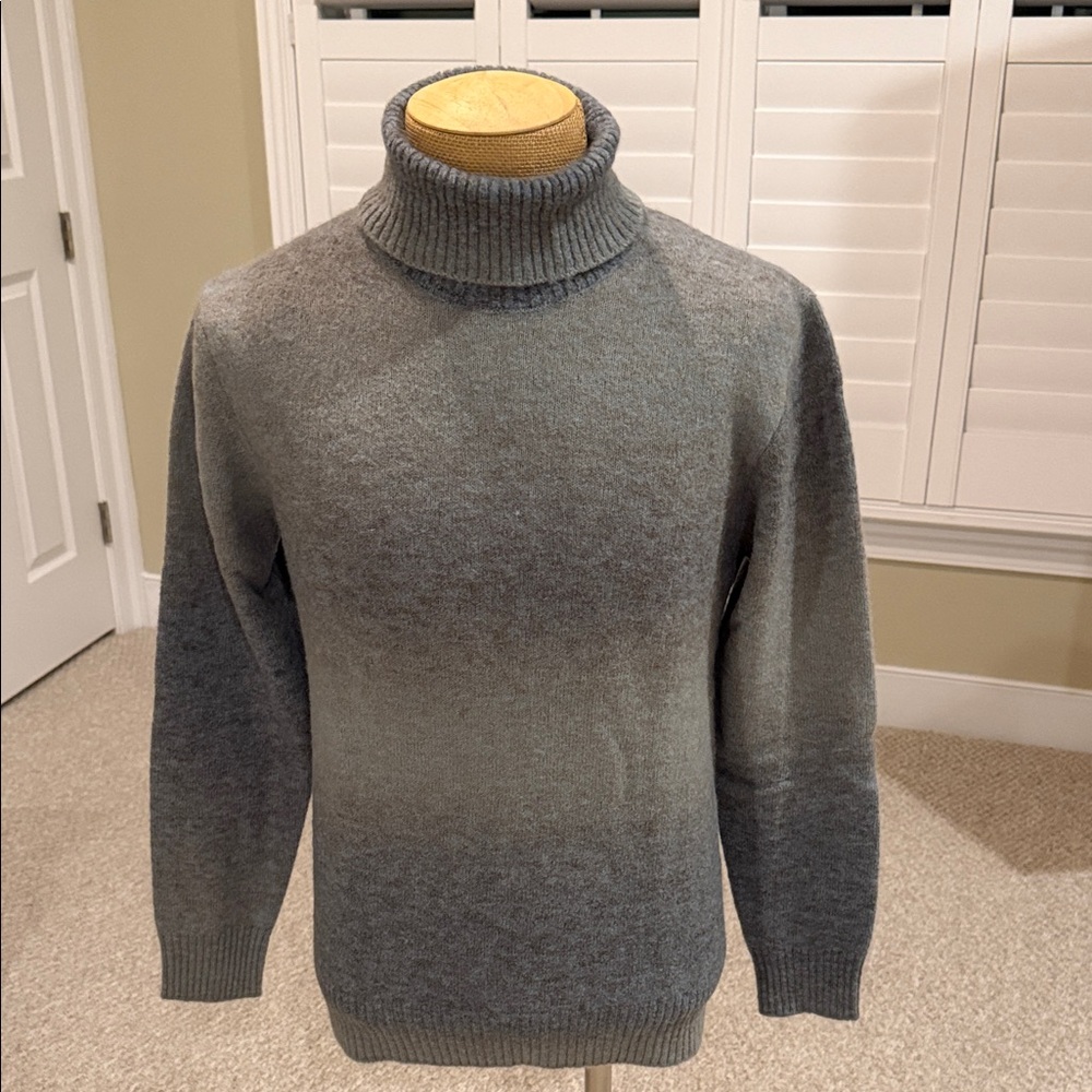 Altea Charcoal GreenTurtleneck Sweater, EUC, medium